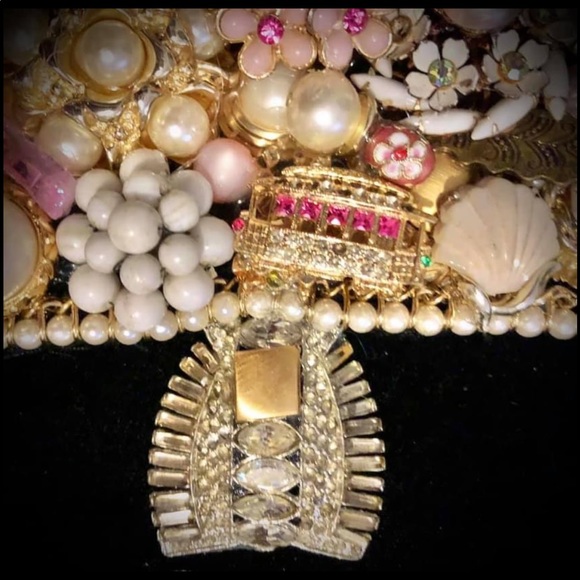 Victorian Pink Pine - Vintage Jewelry Mosaic